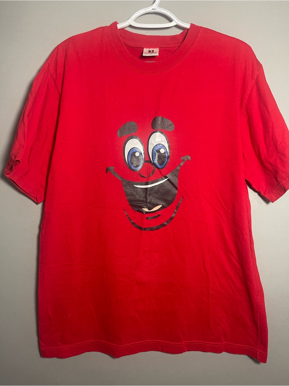 Carnival Cruise Line Men’s L Red Graphic T-Shirt